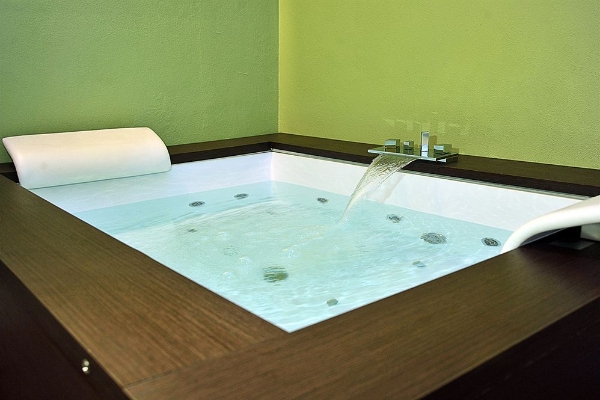 Hotel The Originals Naturalis Bio Resort & Spa (ex Relais du Silence)